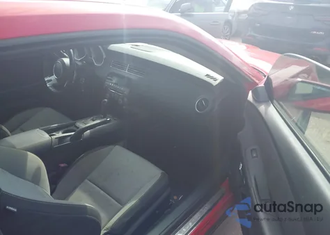 2010 Chevrolet Camaro 1Ss z USA, uszkodzony, nr VIN 2G1FJ1EJ3A9160372